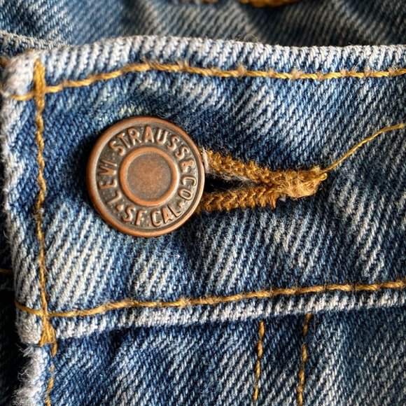 Levi’s Cutoff Shorts Denim - Picture 5 of 6